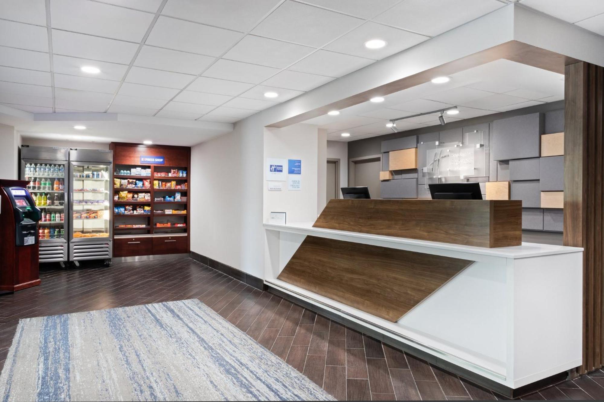 Holiday Inn Express & Suites Cincinnati Riverfront By Ihg Covington Exterior foto